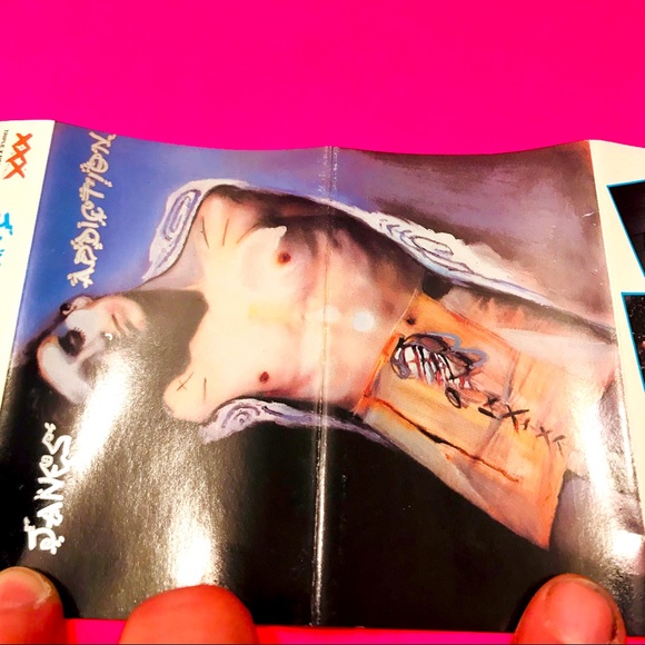 Janes Addiction self titled cassettes - Picture 3 of 13